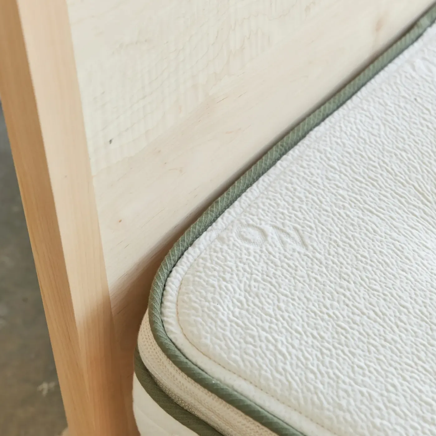 Outlet Avocado Green Mattress Plush Twin Mattress Twin Mattresses