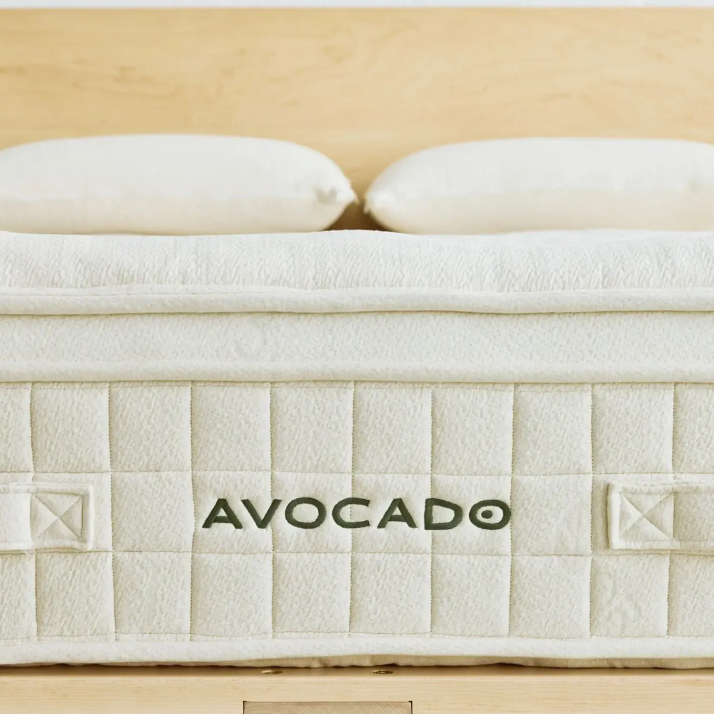 Avocado Luxury Organic Medium Eastern King Mattress Eastern King Mattresses