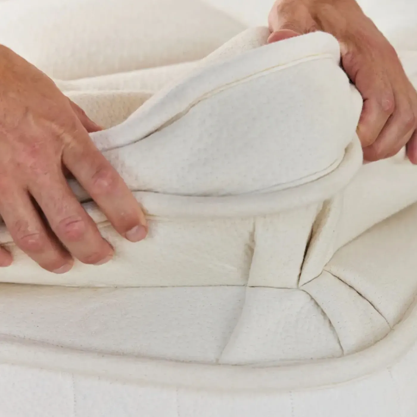 Discount Avocado Luxury Organic Plush Eastern King Mattress Eastern King Mattresses