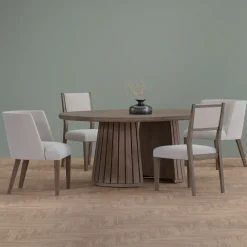 Outlet Carnaby Extendable Round Table, 2 Arm Chairs & 2 Side chairs Dining Room Sets