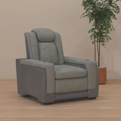 Outlet Cinema Power Recliner Recliners