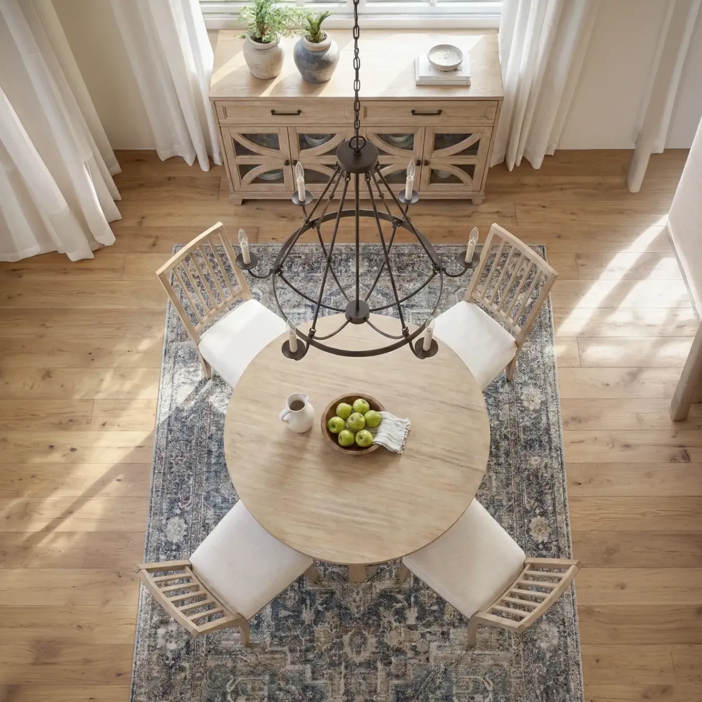 New Covington Round Dining Set Dining Room Sets