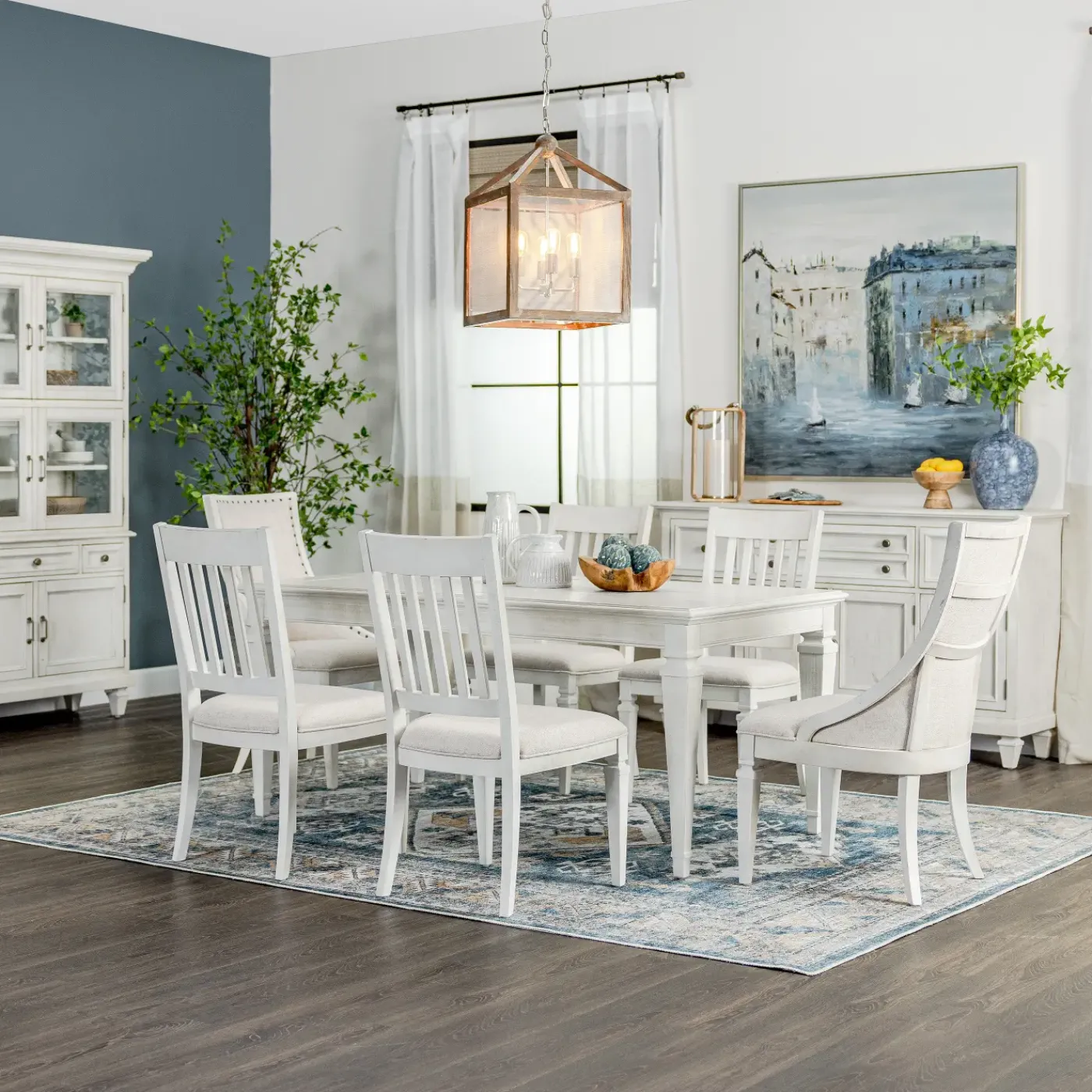 Discount East Bay 7pc Dining Set: Extendable Dining Table, 2 Arm Chairs & 4 Side Chairs Dining Room Sets