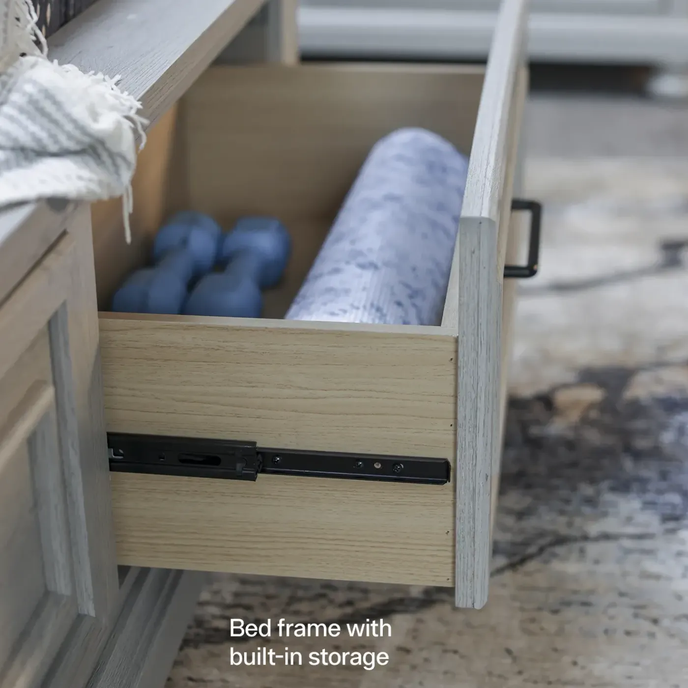 Hanover King Bed, Dresser, Mirror & Nightstand Bedroom|All Outlet & Clearance Items