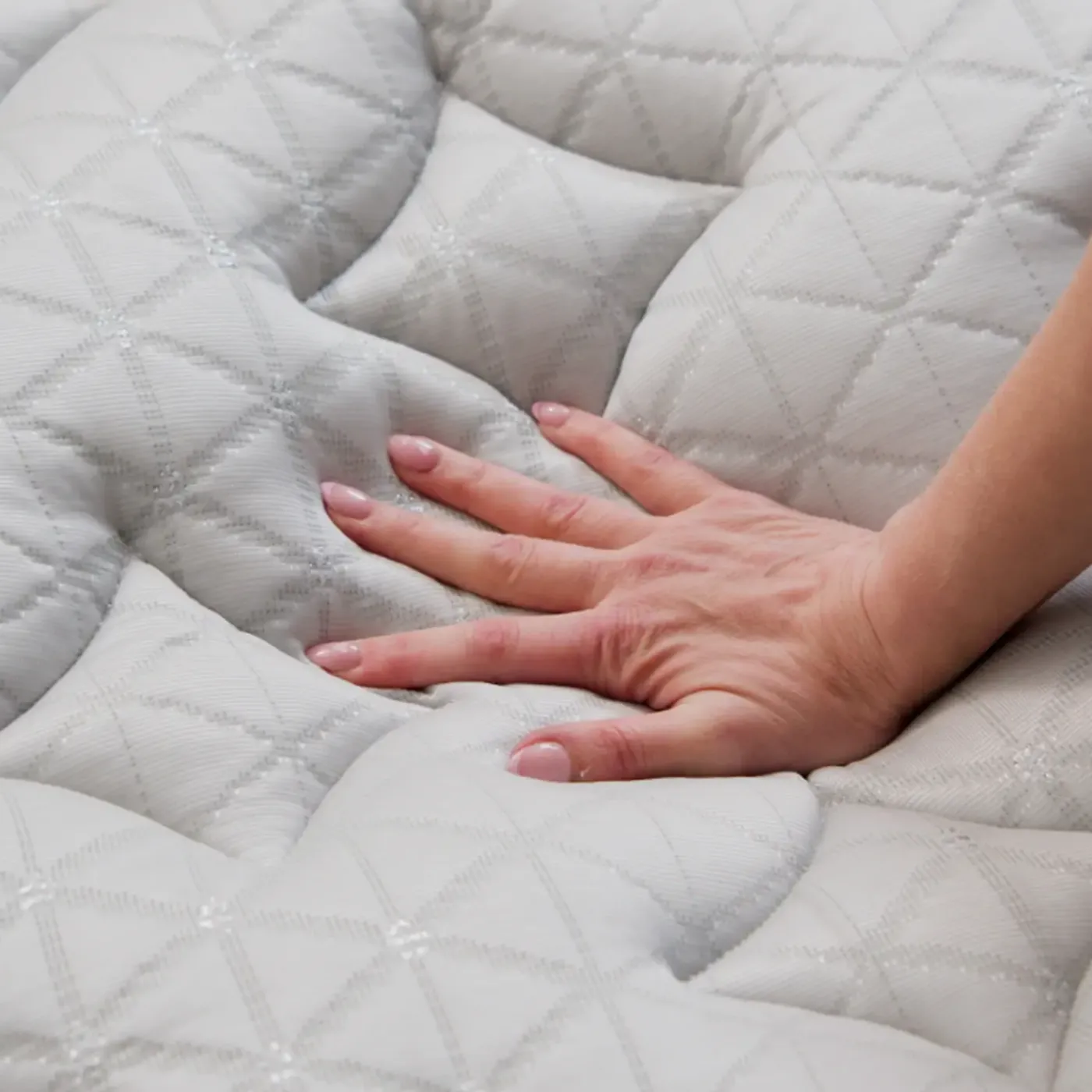 Best Helix Midnight Luxe Twin Matttress Twin Mattresses