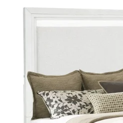 New Laurel California King Bench Storage Bed King Beds