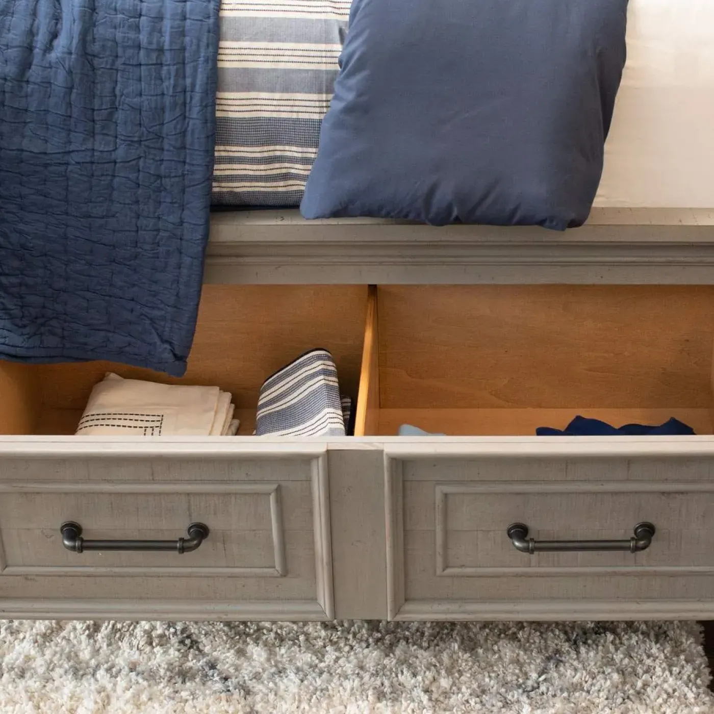 Outlet Legion California King Storage Bed King Beds