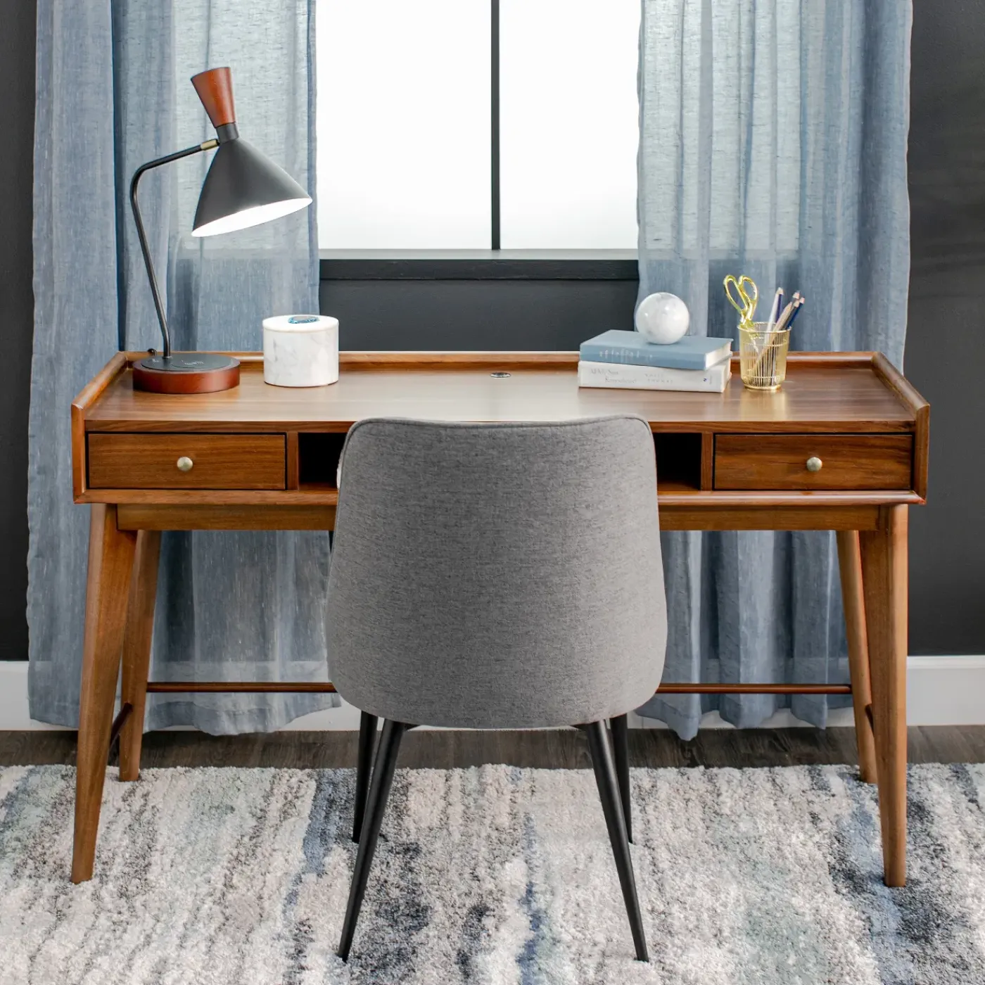 Minetta Desk With USB Kids Desks & Chairs|Desks