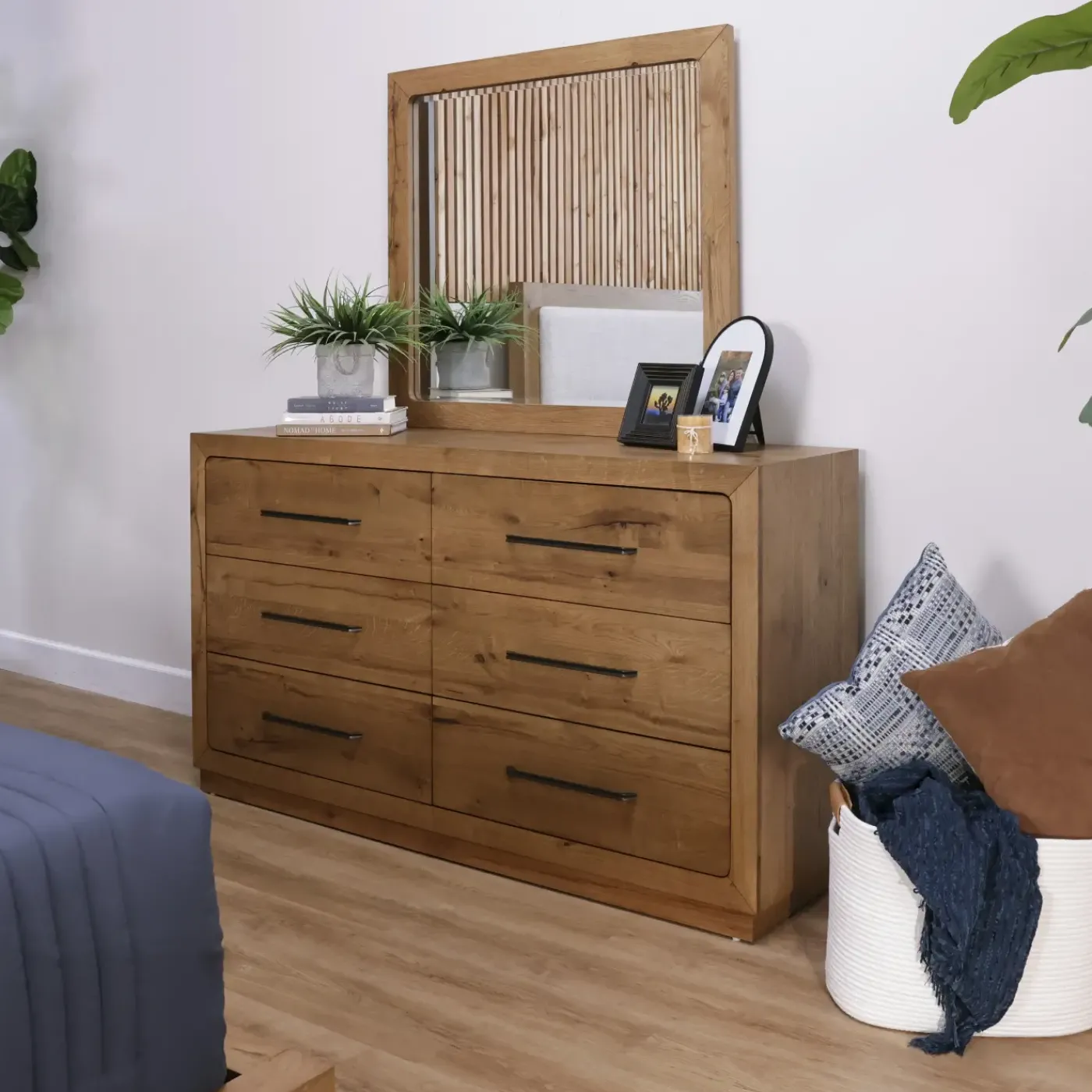Outlet Nola Drawer Dresser Dressers & Chests
