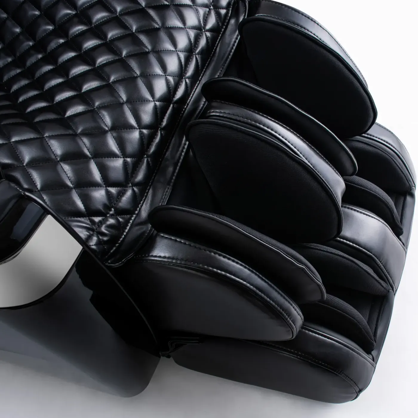 New Soul Cozzia Health & Wellness Massage Chair Recliners|Reclining Furniture