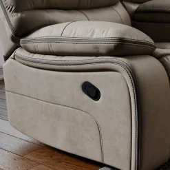 Outlet Trilogy Reclining Console Loveseat Loveseats